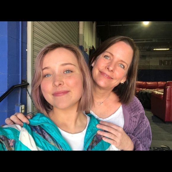 Meet your Posher, Pam - Picture 2 of 3